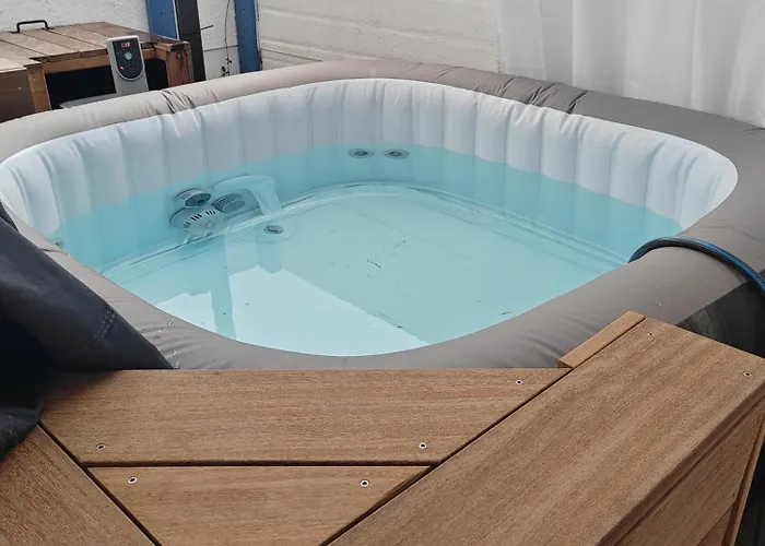 Apartment Petite Maison Mitoyenne, Proche Port & Arcachon La Teste-de-Buch